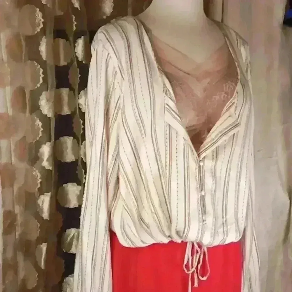 5/$25 ANA XXL CROP TIE TOP. Neutral TONE. - Picture 9 of 12